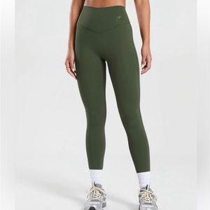 Gymshark Elevate Leggings - Moss Olive